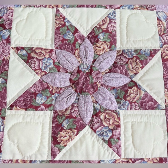 💜Host Pick😊🎉Vintage Amish Handmade Quilted Pillow Cover 18”x18” - Picture 6 of 9